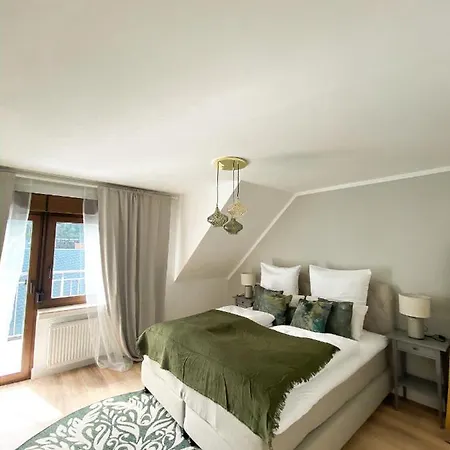 Haus Mosel Tales In Fuer Bis Zu 9 Personen *