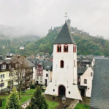 Haus Mosel Tales In Fuer Bis Zu 9 Personen *